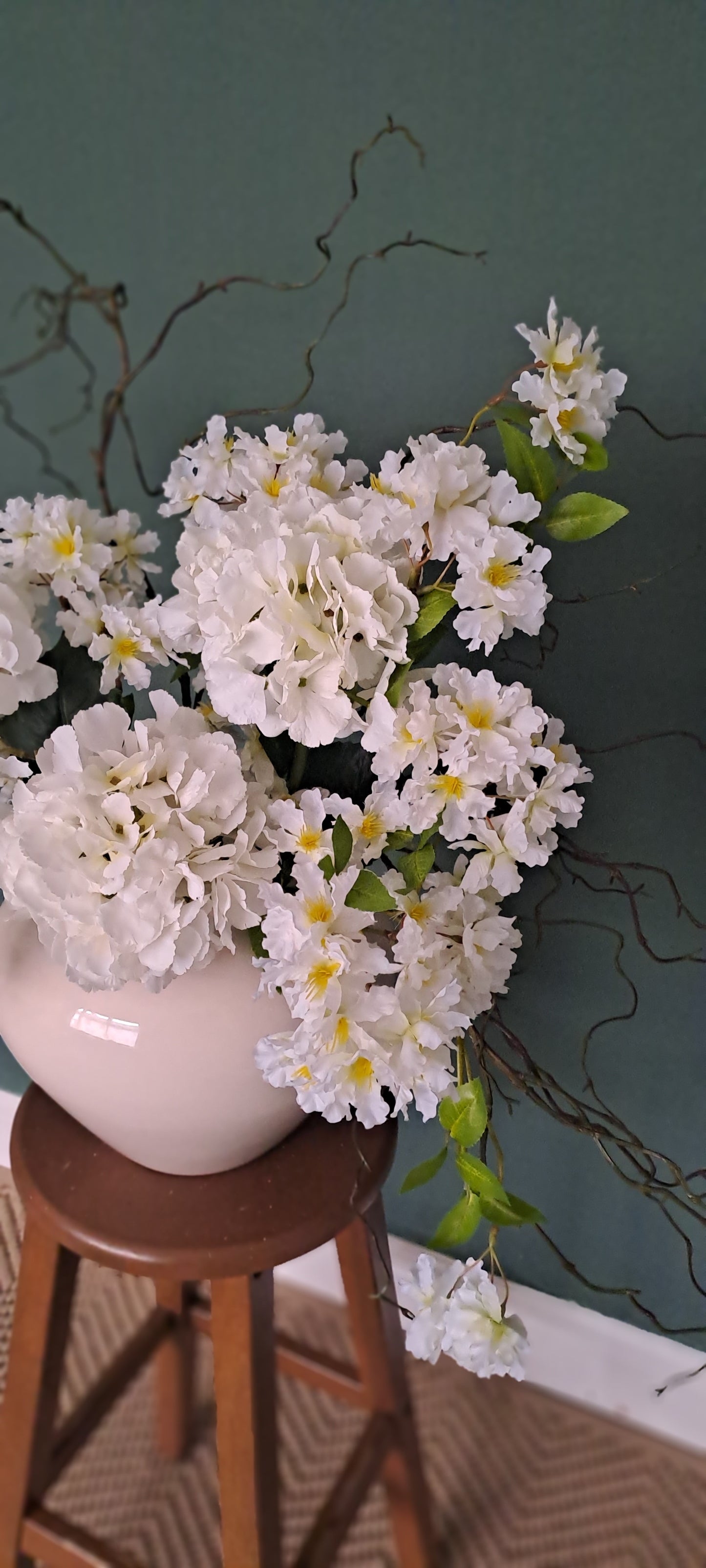 White Hydrangea stem, Faux floral stems, artificial flowers, willow stems, branches for vase, flower arrangement, floral arrangement, flowers for large vase.