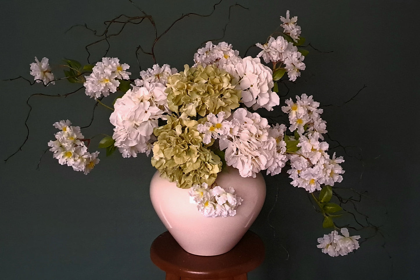 Green Hydrangea stem, Faux floral stems, artificial flowers, willow stems, branches for vase, flower arrangement, floral arrangement, flowers for large vase.