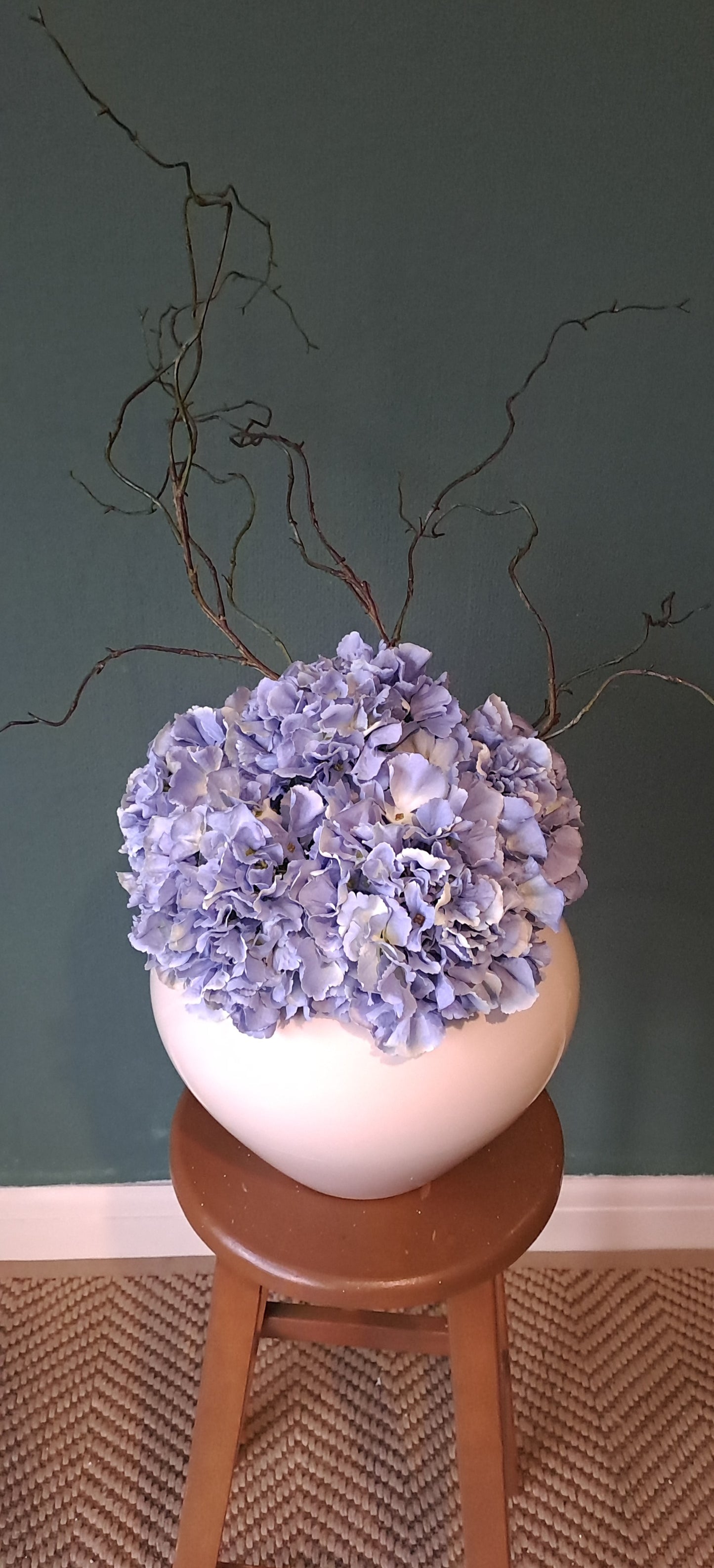 Blue Hydrangea stem, Faux floral stems, artificial flowers, willow stems, branches for vase, flower arrangement, floral arrangement, flowers for large vase.