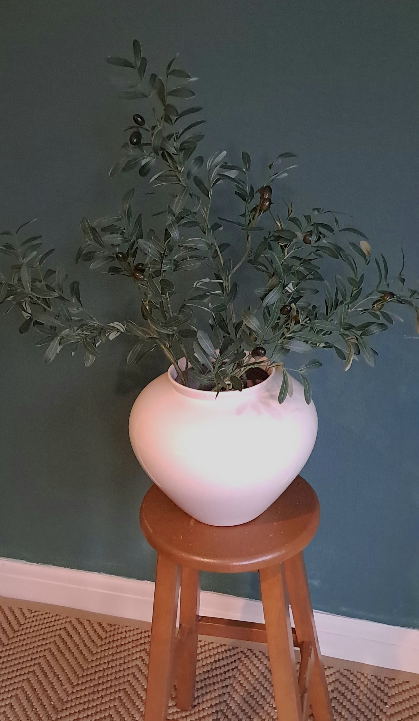 Olive branch, olive stem, olive tree, foliage stem, greenery, Faux floral stems, artificial flowers, willow stems, branches for vase, flower arrangement, floral arrangement, flowers for large vase.