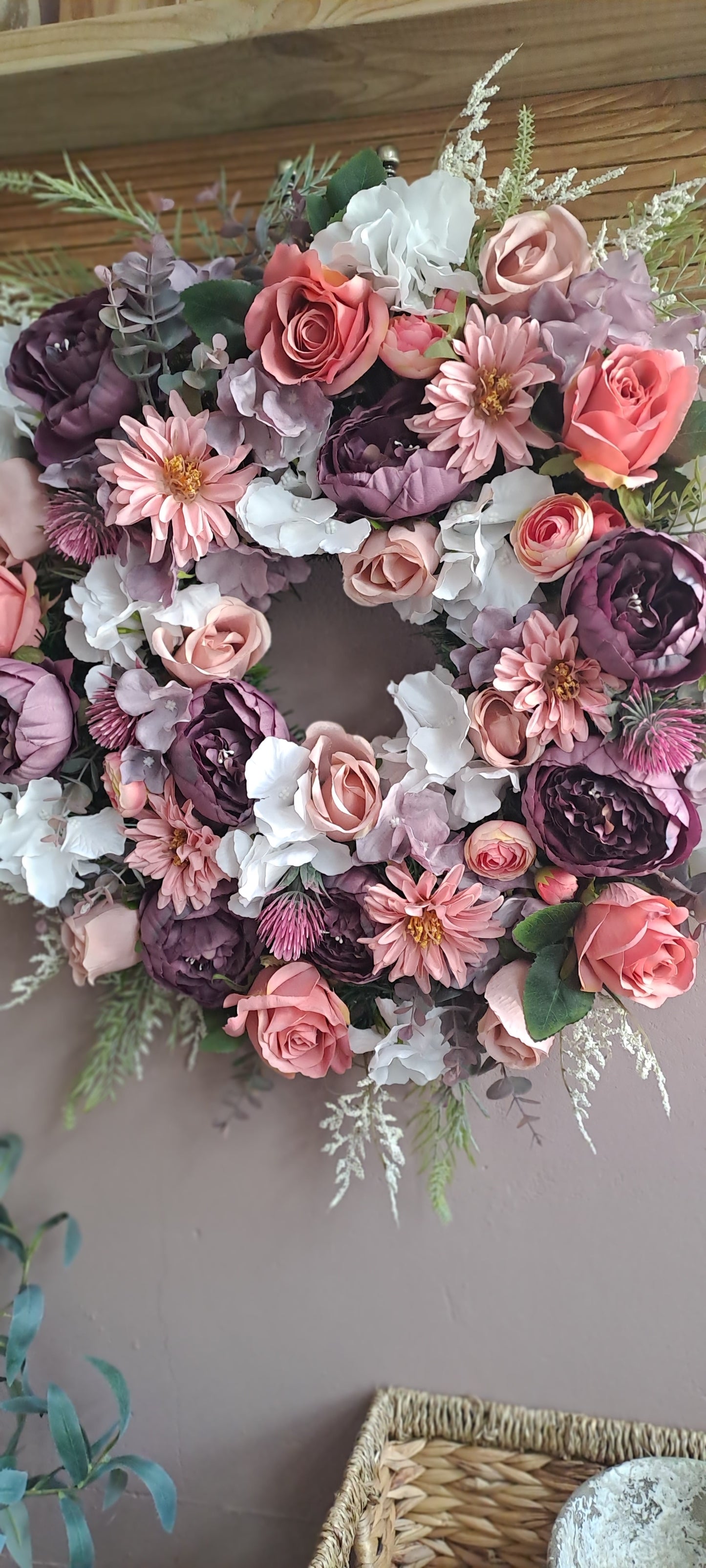 Wreath, door wreath, spring wreath, summer wreath, floral wreath, artificial wreath. All Year Round Wreath, all yearcwreath. Pink wreath. Faux florals, artificial flowers, door wreath, wreath for door.